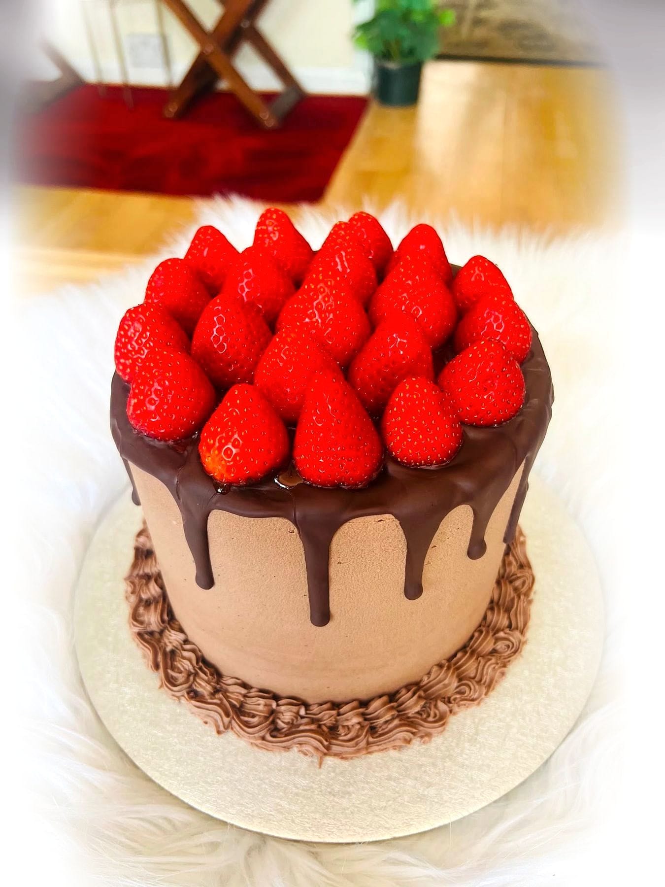 Strawberry Chocolate Drip Cake by SpongyBakes — A chocolate drip cake crowned with fresh strawberries and a piped base border.